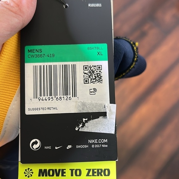 NWT Nike Indiana Pacers #7 Malcolm Brogdon Jersey Blue size XL - Picture 8 of 9